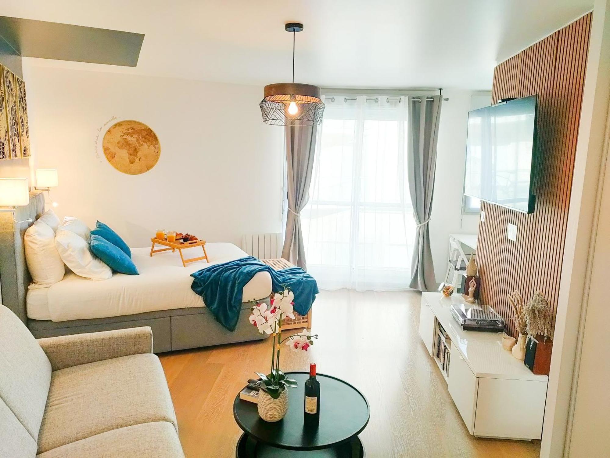 Escapade Au Coeur De Luce Chartres Apartment Bagian luar foto